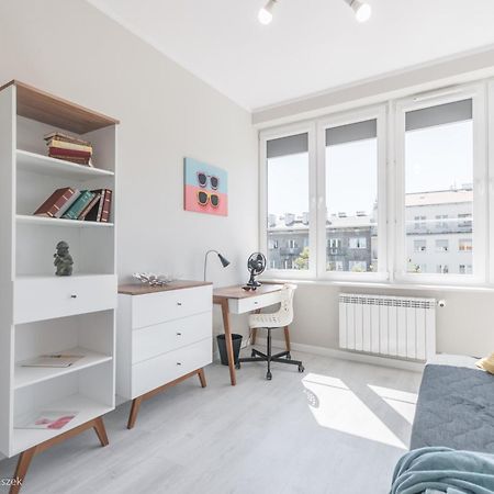 Room, Aleja Niepodleglosci 148, Center, Sgh, Pole Mokotowskie 바르샤바 외부 사진